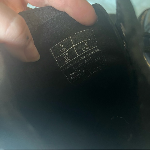 Dr. Marten Black Milled Napa Pebbled Leather Platform Lace Up Boots 16 Eye - Picture 5 of 5